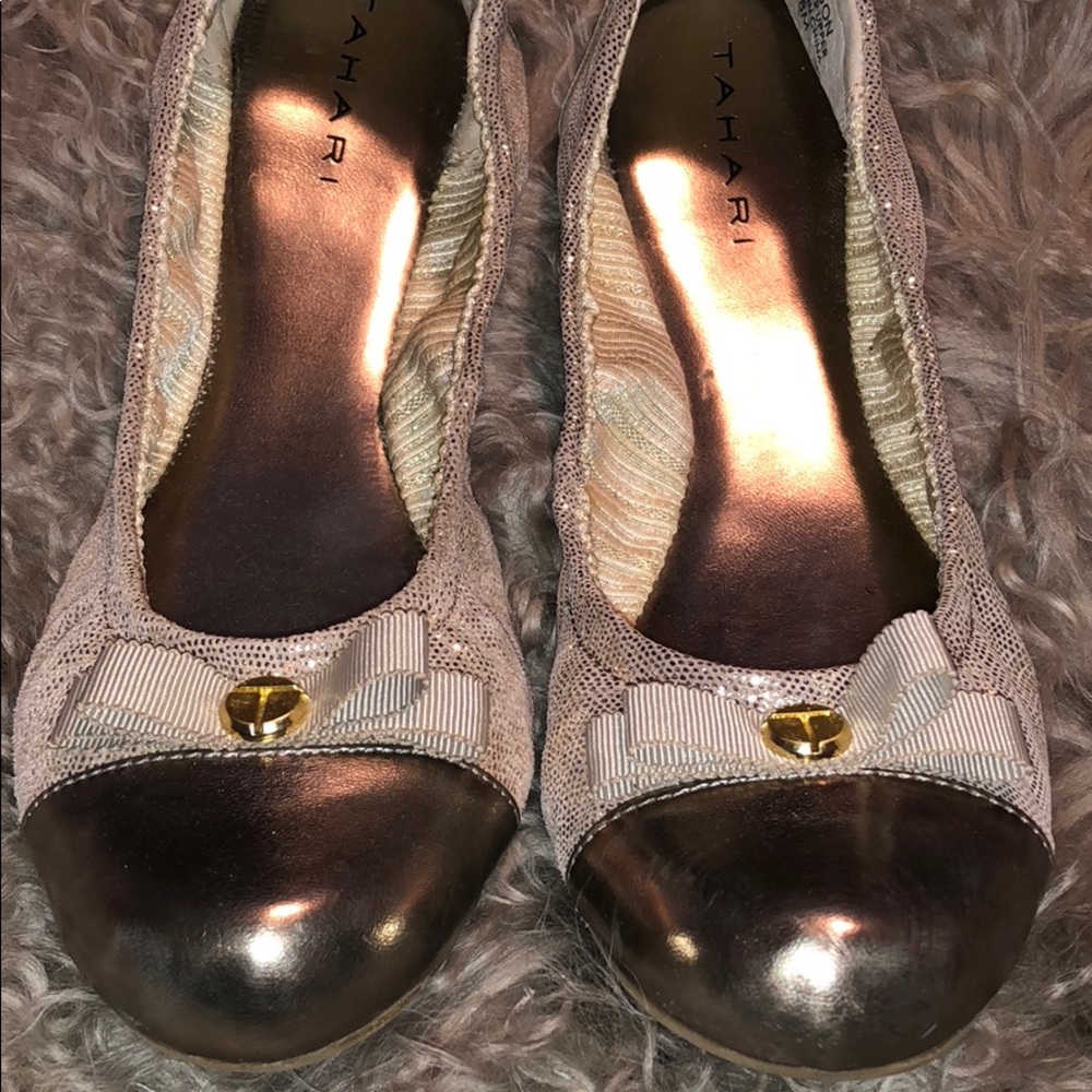 TAHARI gold leather flat!  SO CUTE!